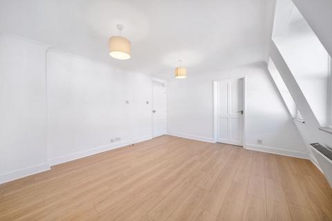 2 bedroom flat to rent, Roman Road, London