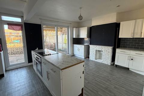 3 bedroom terraced house for sale, Barton Hill Drive, Sheerness ME12