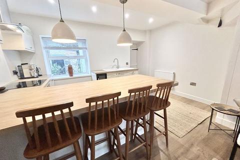2 bedroom cottage for sale, Erskine Terrace, Conwy
