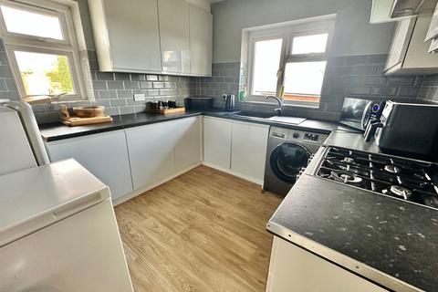 3 bedroom maisonette for sale, Upper Gornal DY3