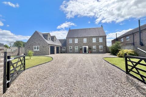 6 bedroom detached house for sale, Strawberry View, Wainfleet Road, Burgh le Marsh