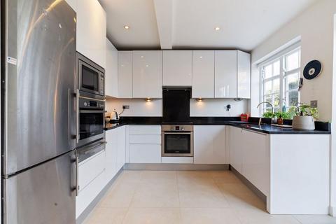 3 bedroom cottage for sale, Westholm, Hampstead Garden Suburb, NW11