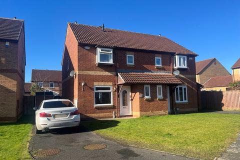 3 bedroom semi-detached house to rent, Holystone Drive, Ingleby Barwick