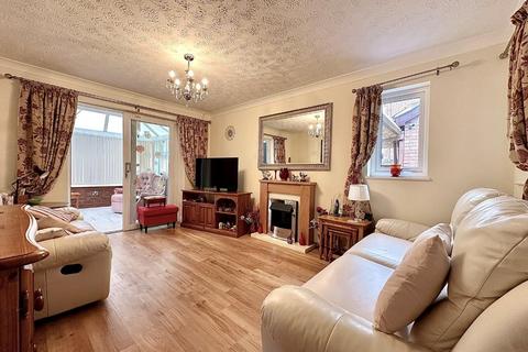 19 Grangewood, Northampton, NN4 0QN