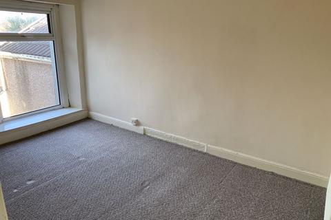 26 Helens Road, Penrhiwtyn, Neath, SA11 2DL