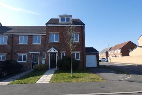 3 bedroom townhouse for sale, Bradford Drive, Bishop Auckland DL14