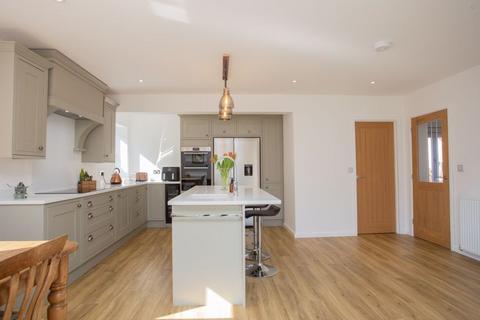 4 bedroom detached house for sale, Church Street, Empingham