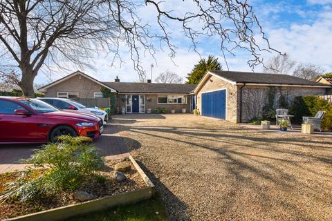 4 bedroom detached bungalow for sale, Westwood, Braceborough, Stamford