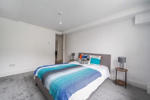 1 bedroom flat to rent, Gipsy Hill, SE19