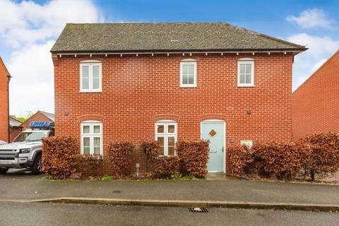 3 bedroom detached house to rent, Aylesbury HP19