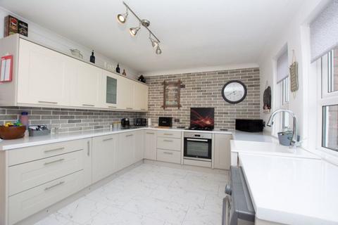 2 bedroom end of terrace house for sale, York Street, Leigh WN7 2NF