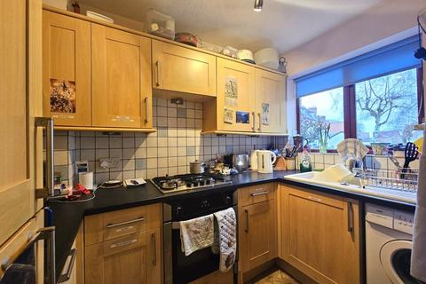 undefined, Church Road, Gloucester