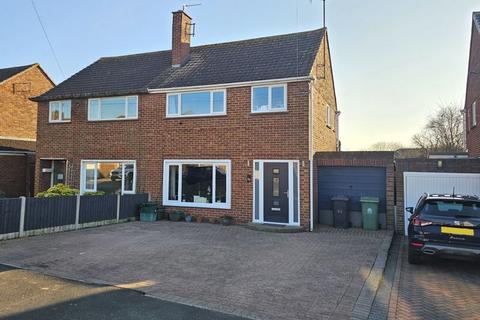 54 Beechcroft Road, Longlevens, Gloucester, GL2 9HF