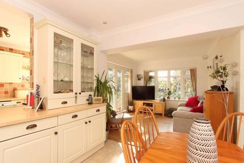 undefined, Grove Park, Tring