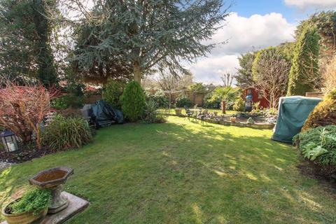 undefined, Grove Park, Tring