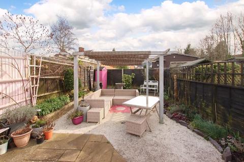 2 bedroom end of terrace house for sale, Chapel Meadow, Tring