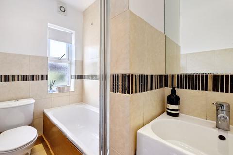 75 Speer Road, Thames Ditton, KT7 0PT