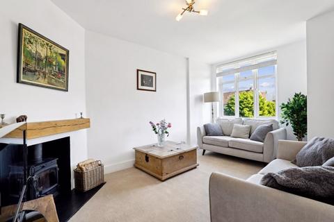 75 Speer Road, Thames Ditton, KT7 0PT