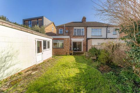 3 bedroom semi-detached house for sale, Sittingbourne Avenue, Enfield