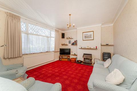 3 bedroom semi-detached house for sale, Sittingbourne Avenue, Enfield