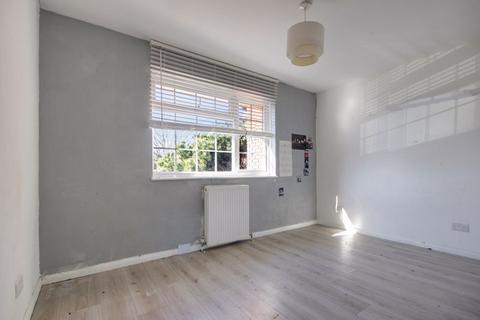 2 bedroom terraced house for sale, South Ordnance Road, Enfield