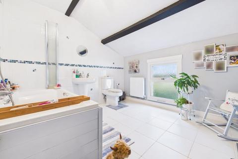 6 Adams Row, Scorrier, Redruth, TR16 5AR