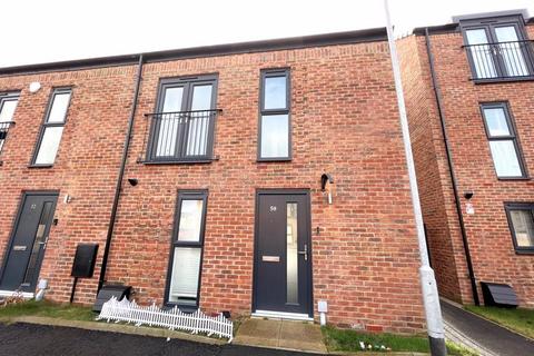 3 bedroom terraced house to rent, Stan Mellor close  M6 6QB