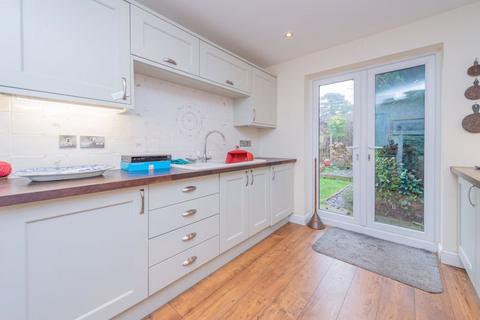 20 Castle Walks, Chirk, Wrexham, LL14 5LQ