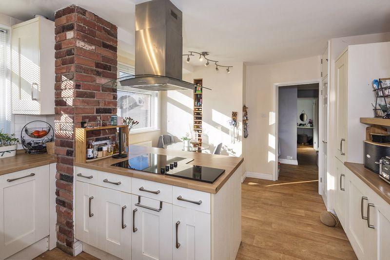 Kitchen-Breakfast