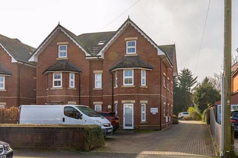 2 bedroom apartment for sale, Lowther Road, Charminster, BH8