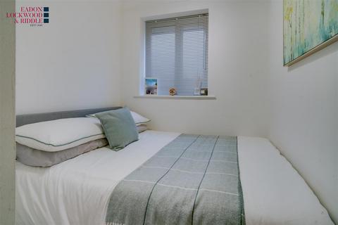 38 Meadowgates, Bolton Upon Dearne, Rotherham, S63 8HX