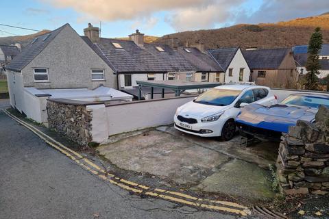 4 bedroom end of terrace house for sale, Goodman Street, Llanberis, Caernarfon, Gwynedd, LL55