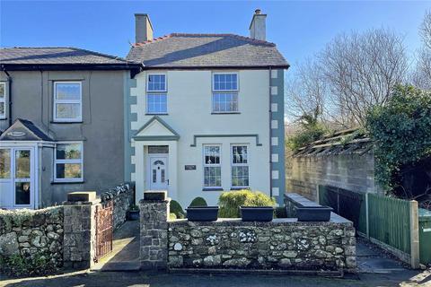 2 bedroom end of terrace house for sale, Clynnog Road, Pontllyfni, Caernarfon, Gwynedd, LL54