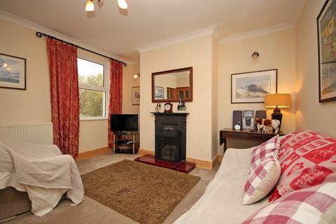 2 bedroom end of terrace house for sale, Clynnog Road, Pontllyfni, Caernarfon, Gwynedd, LL54