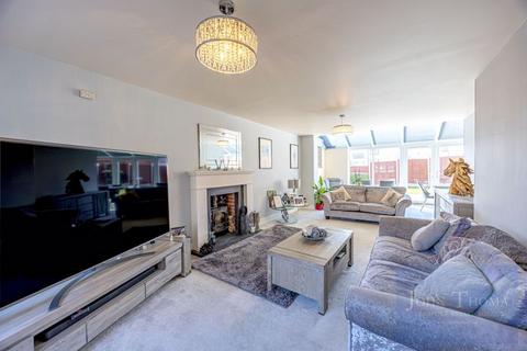 5 bedroom detached house for sale, Aster Road, Chigwell IG7