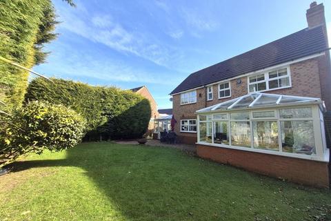 4 bedroom detached house to rent, Bradwell Croft, Sutton Coldfield B75