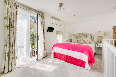 3 bedroom end of terrace house for sale, Barnes SW13