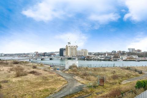 2 bedroom apartment for sale, Jefferson Avenue, Poole BH15