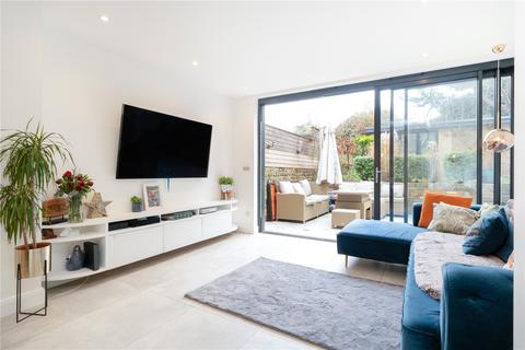 2 bedroom apartment for sale, London NW6