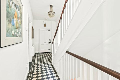 undefined, Wells Road, Malvern, Worcestershire, WR14