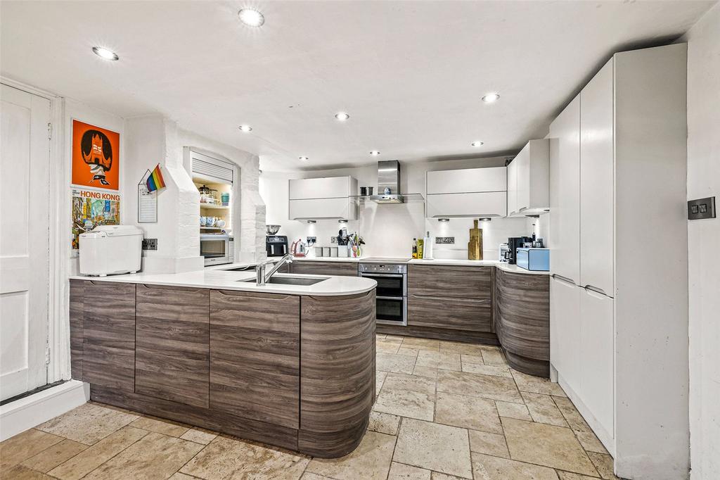 Modern Kitchen