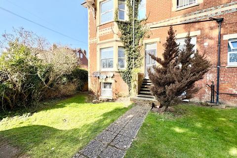 1 bedroom maisonette to rent, Milman Road, Reading, Berkshire, RG2