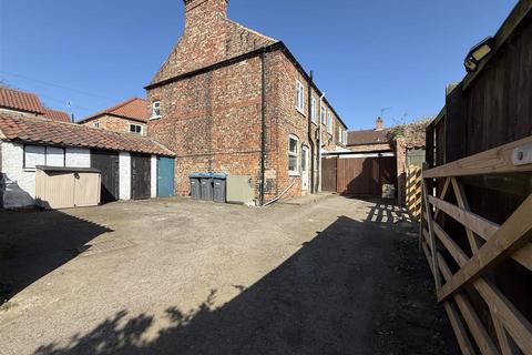 West End Dunroyal, Helperby, York, YO61 2PY