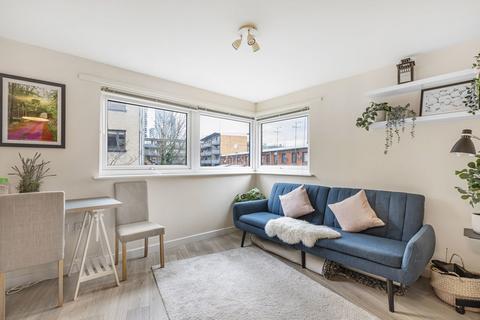 1 bedroom apartment to rent, Murray Grove, Shoreditch, London, N1