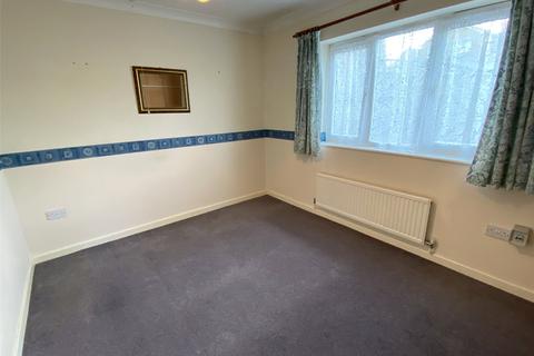 2 bedroom bungalow for sale, Cart Gate, Wellington, Telford, Shropshire, TF1