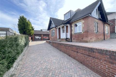 3 bedroom bungalow for sale, Masefield Road, Sheffield, S13 8DN