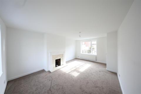 3 bedroom semi-detached house for sale, Grovehill Road, Beverley