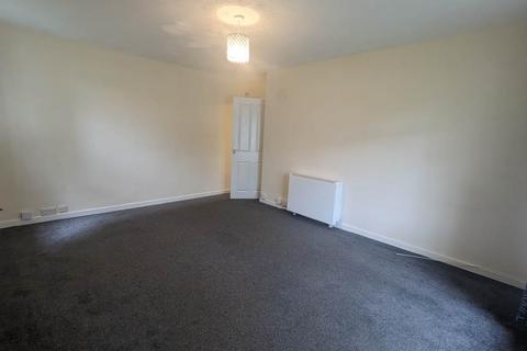 2 bedroom flat to rent, 1 G/L Colinton Place, ,