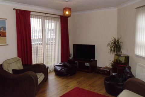 2 bedroom flat to rent, 111B Blackness Road, ,