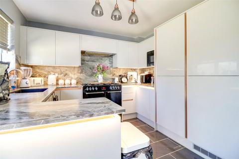 3 bedroom link detached house for sale, Kingdon Avenue, South Molton, Devon, EX36